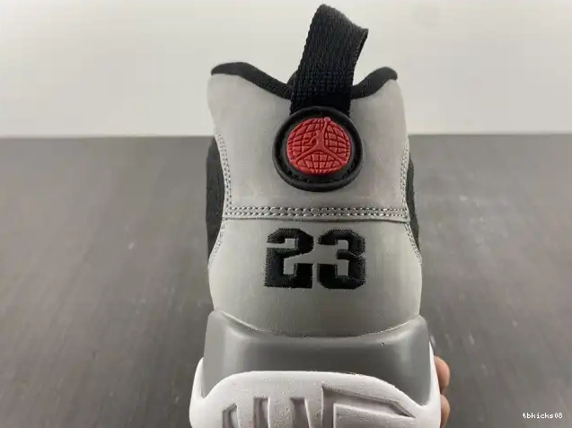 Reps TBkick Grey Retro 9 Particle CT8019-060 Jordan 0521